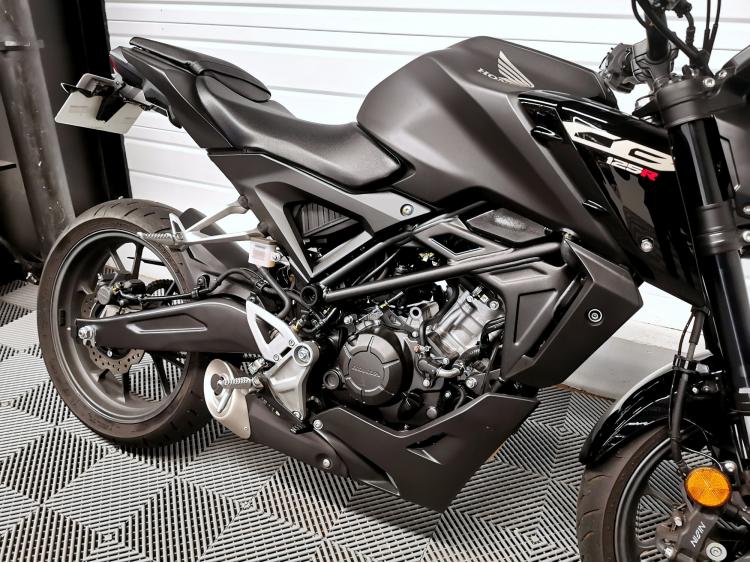HONDA CB 125R Neo Sport Café - CB125R 125 R CB125 - GARANTIE 2031