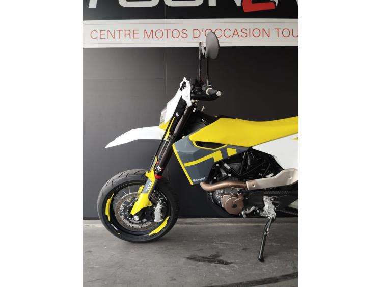 HUSQVARNA 701 SUPERMOTO