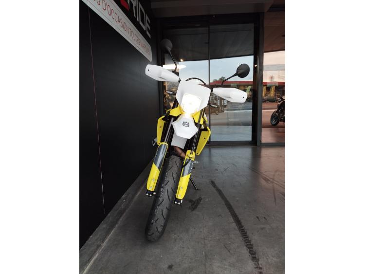 HUSQVARNA 701 SUPERMOTO