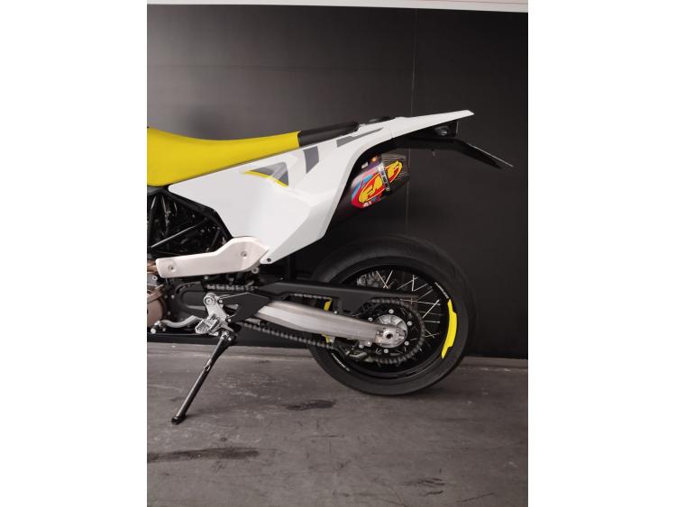 HUSQVARNA 701 SUPERMOTO