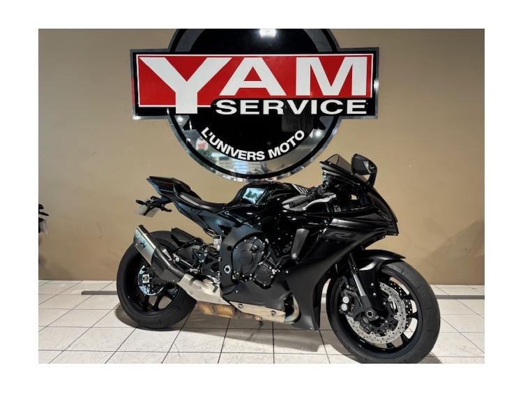 YAMAHA YZF 1000 R1