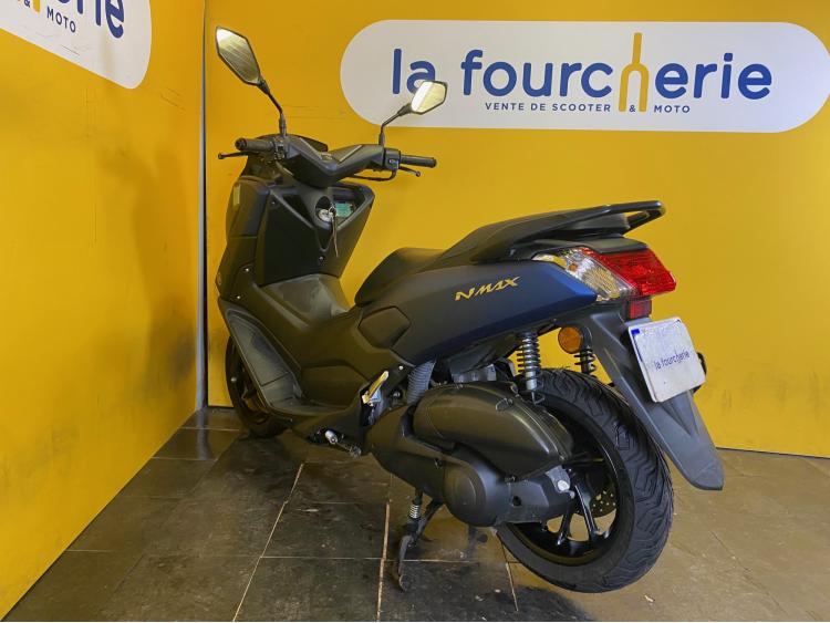 YAMAHA NMAX 125