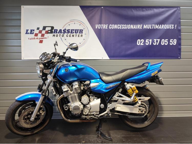 YAMAHA XJR 1300