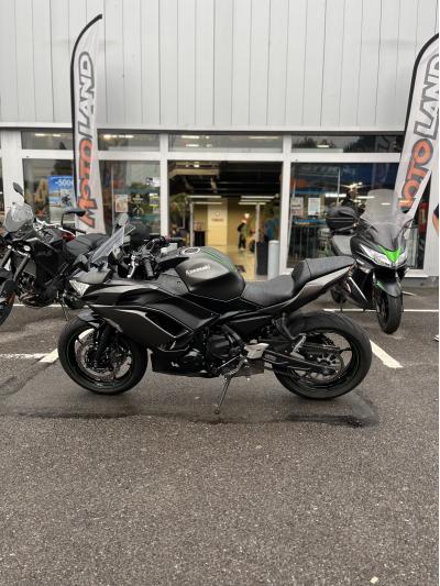 KAWASAKI NINJA 650