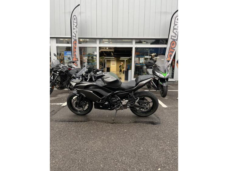 KAWASAKI NINJA 650
