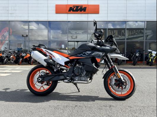 photo-annonce-ktm-890-smt_67b6f9590a951226362233.jpg