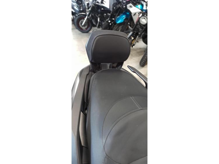 YAMAHA TRICITY 300