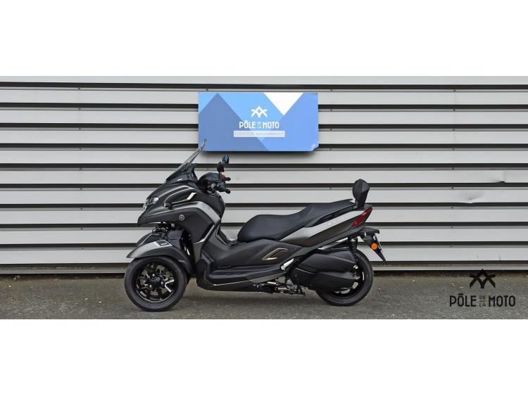 YAMAHA TRICITY 300