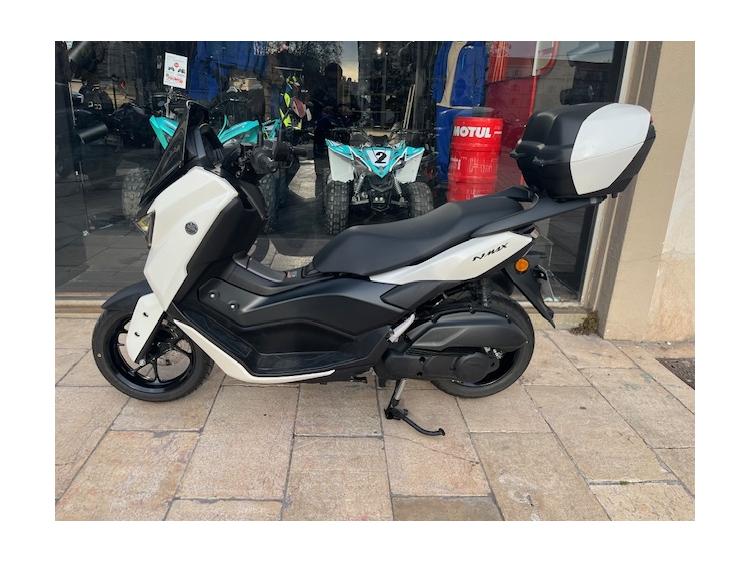 YAMAHA NMAX 125