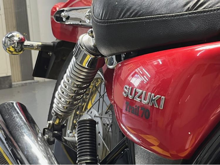 SUZUKI GZ 125 MARAUDER