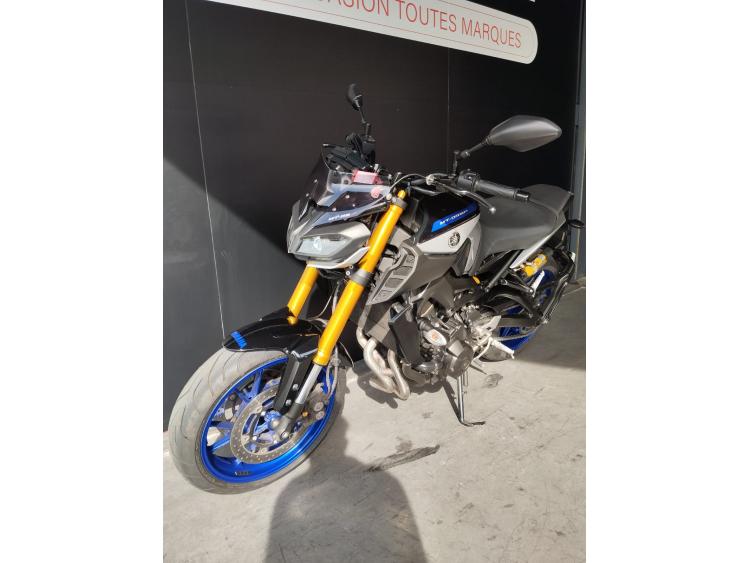 YAMAHA MT-09 SP