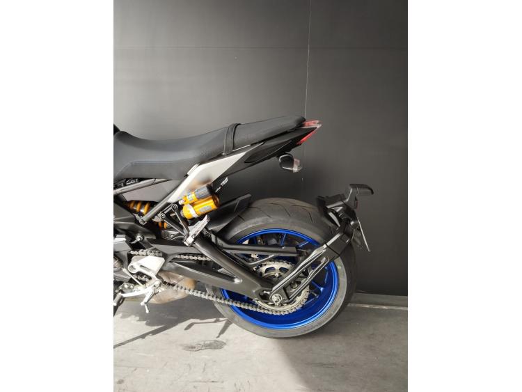 YAMAHA MT-09 SP