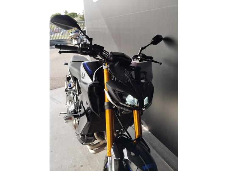 YAMAHA MT-09 SP