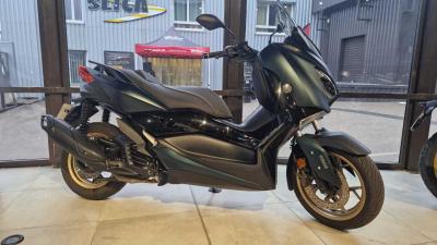 YAMAHA XMAX 125 TECH MAX