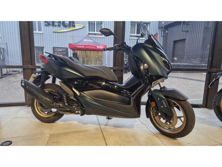 YAMAHA XMAX 125 TECH MAX garantie  12 mois