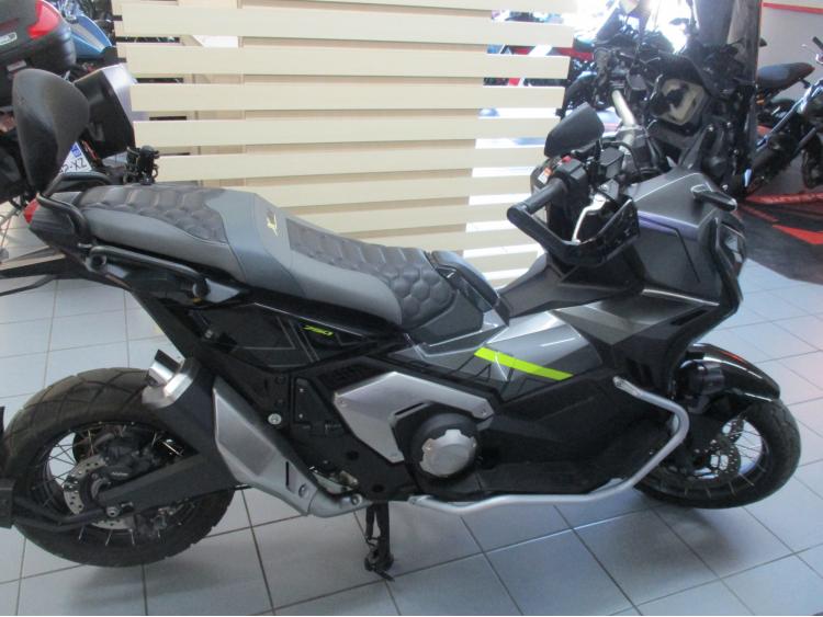 HONDA X-ADV