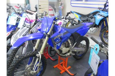 YAMAHA YZ 125