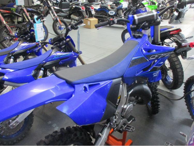 YAMAHA YZ 125