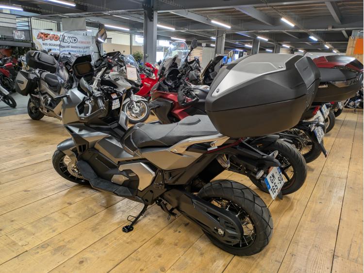 HONDA X-ADV