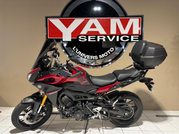 YAMAHA TRACER 9