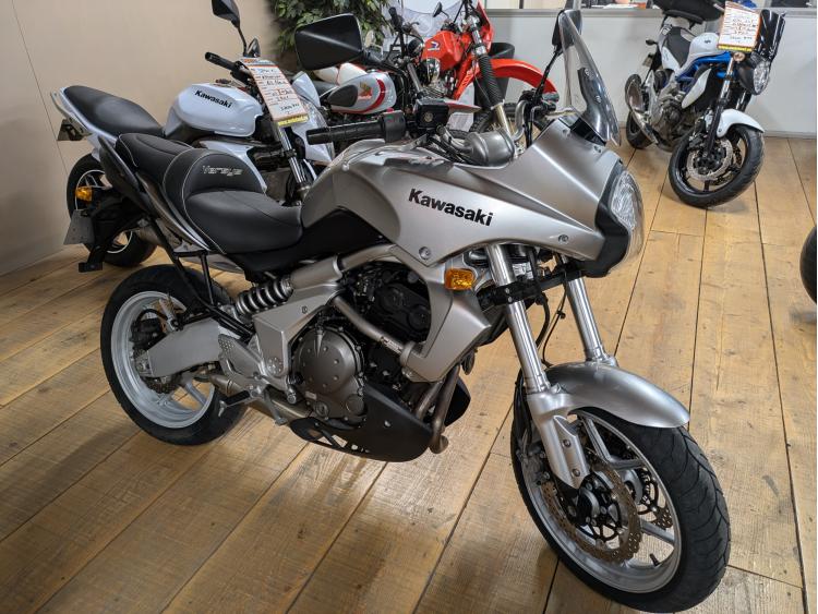 KAWASAKI VERSYS 650 14300 kms 