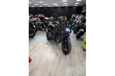 YAMAHA MT-10