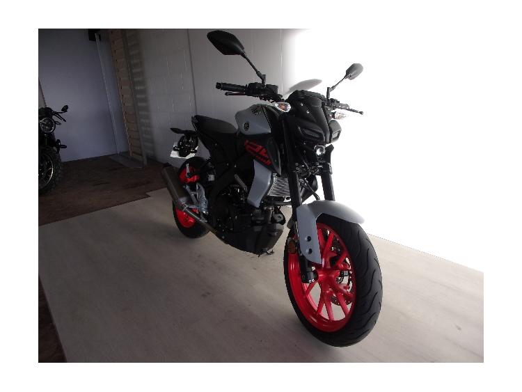 YAMAHA MT-125 ABS