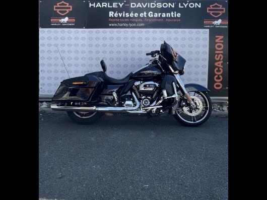 HARLEY-DAVIDSON TOURING STREET GLIDE 1745