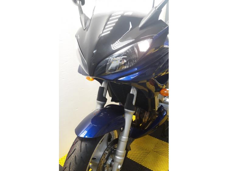 YAMAHA FZ6 S 600 FAZER  MY04