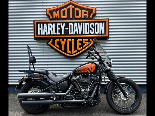 HARLEY-DAVIDSON SOFTAIL STREET BOB 1868