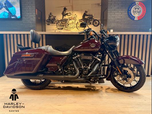 HARLEY-DAVIDSON TOURING ROAD KING 1800 SPECIAL