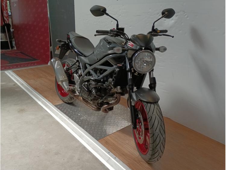 SUZUKI SV 650