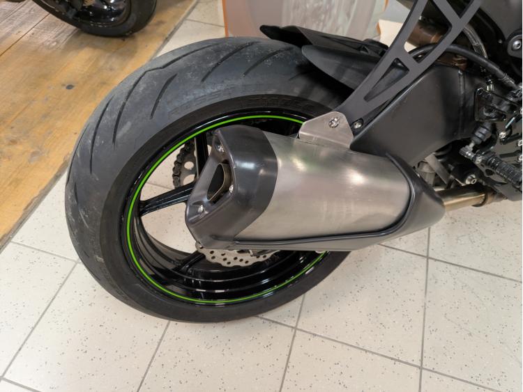 KAWASAKI ZX-6R 636