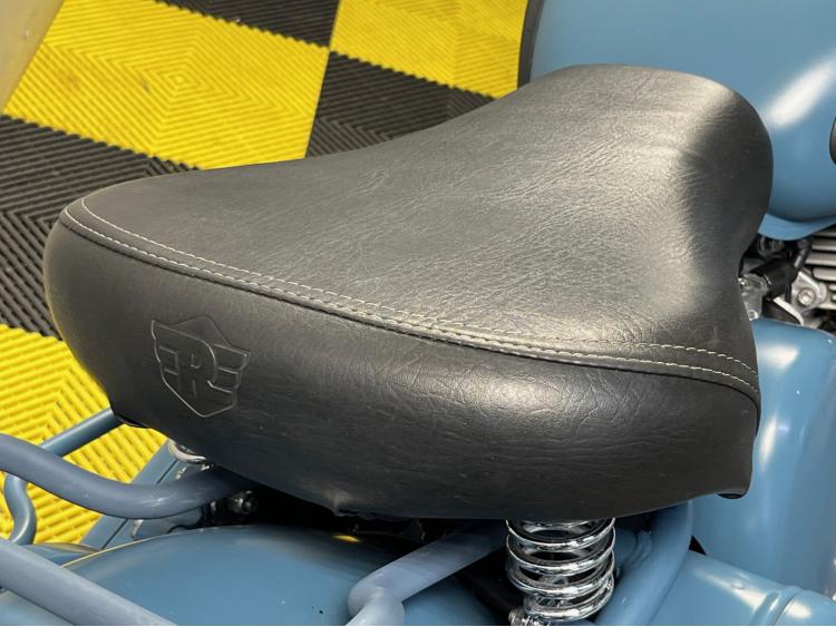ROYAL ENFIELD CLASSIC 500 BLUE SQUADRON