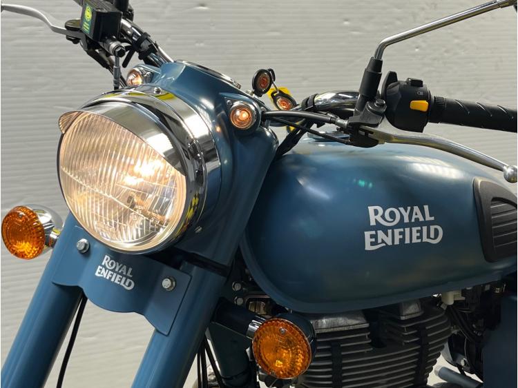 ROYAL ENFIELD CLASSIC 500 BLUE SQUADRON