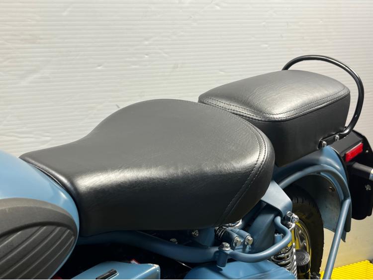 ROYAL ENFIELD CLASSIC 500 BLUE SQUADRON