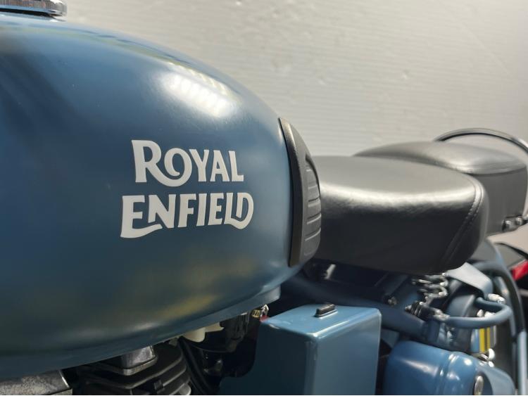 ROYAL ENFIELD CLASSIC 500 BLUE SQUADRON
