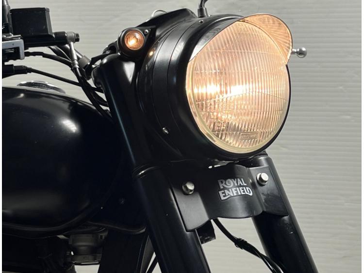 ROYAL ENFIELD CLASSIC 500  STEALTH BLACK