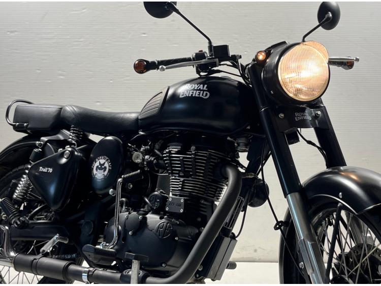 ROYAL ENFIELD CLASSIC 500  STEALTH BLACK