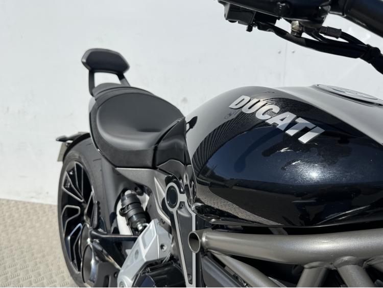 DUCATI DIAVEL