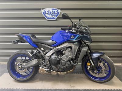 YAMAHA MT-09