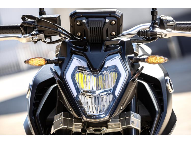 VOGE 625R