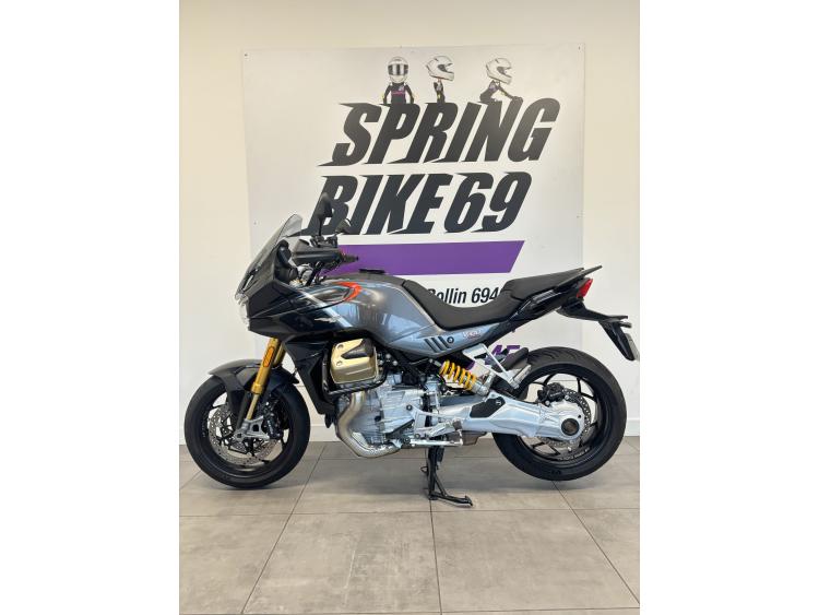 MOTO GUZZI V100  MANDELLO