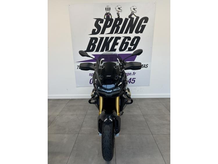 MOTO GUZZI V100  MANDELLO