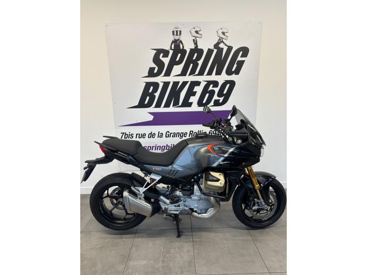 MOTO GUZZI V100  MANDELLO