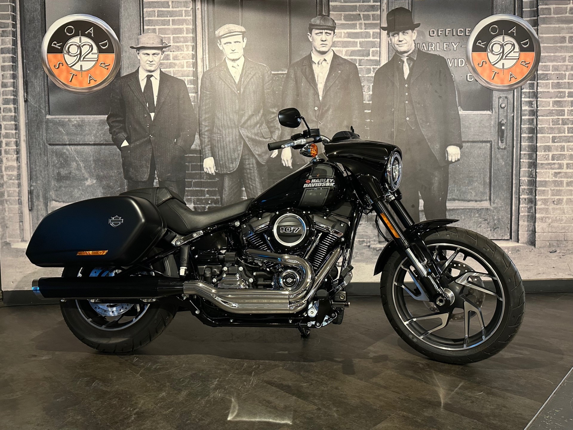 HARLEY-DAVIDSON SOFTAIL SPORT GLIDE 1745
