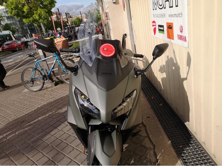 YAMAHA XP T-MAX 560 STD 