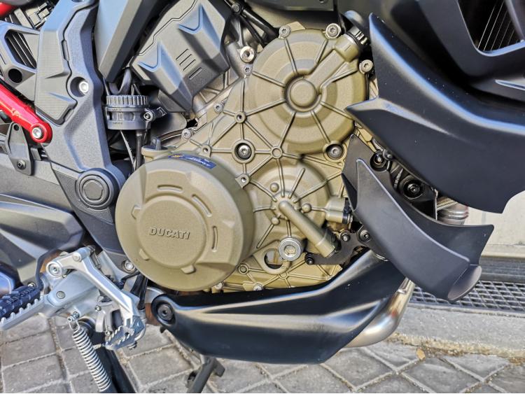 DUCATI MULTISTRADA V4 PIKES PEAK
