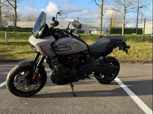 HARLEY-DAVIDSON ADVENTURE PAN AMERICA 1250 ST