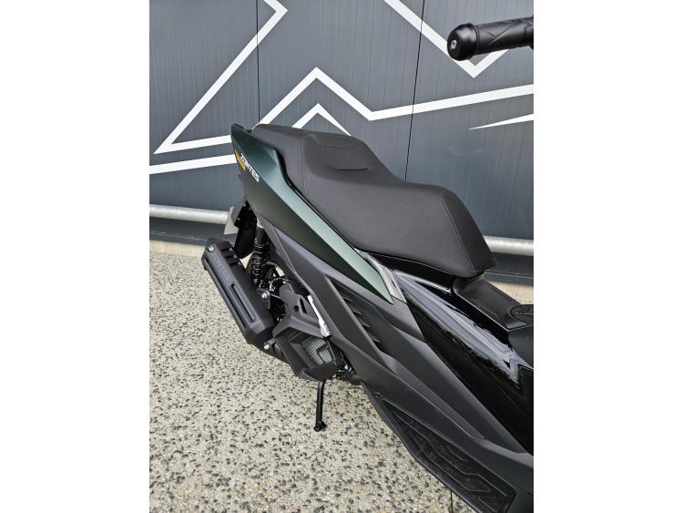 ZONTES Zontes 125 X Vert ou Noir 